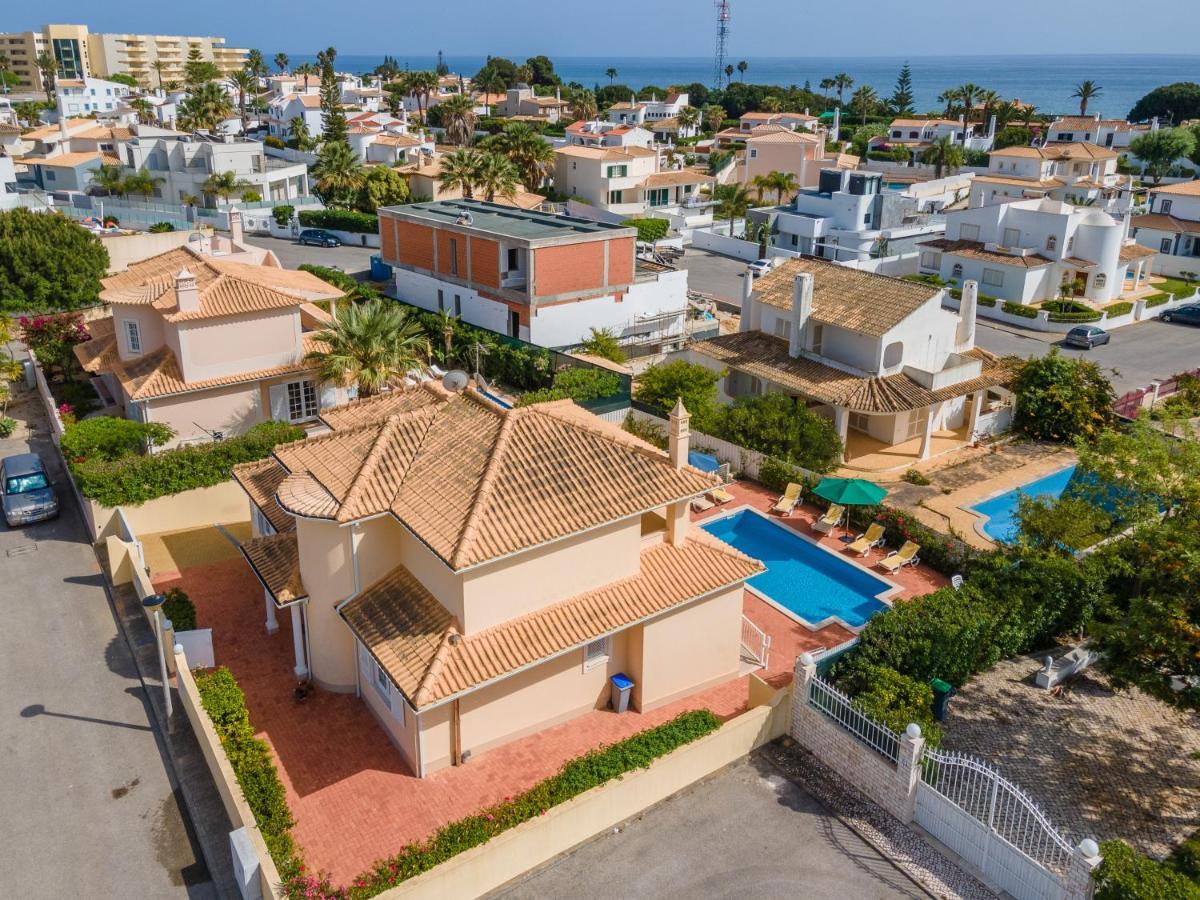 Casa Da Praceta By Hellovacations Villa Albufeira Luaran gambar